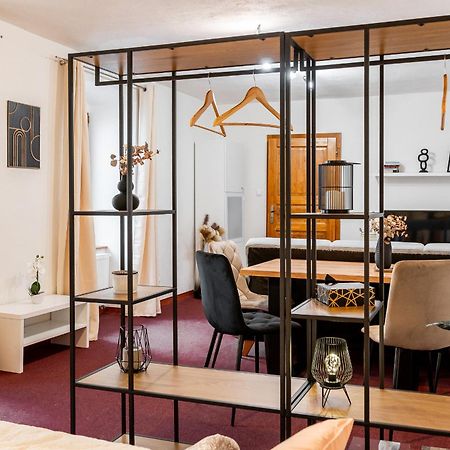 K1 Piatok Sobota Disco Cez Tyzden Tichy Apartman Košice Exteriör bild