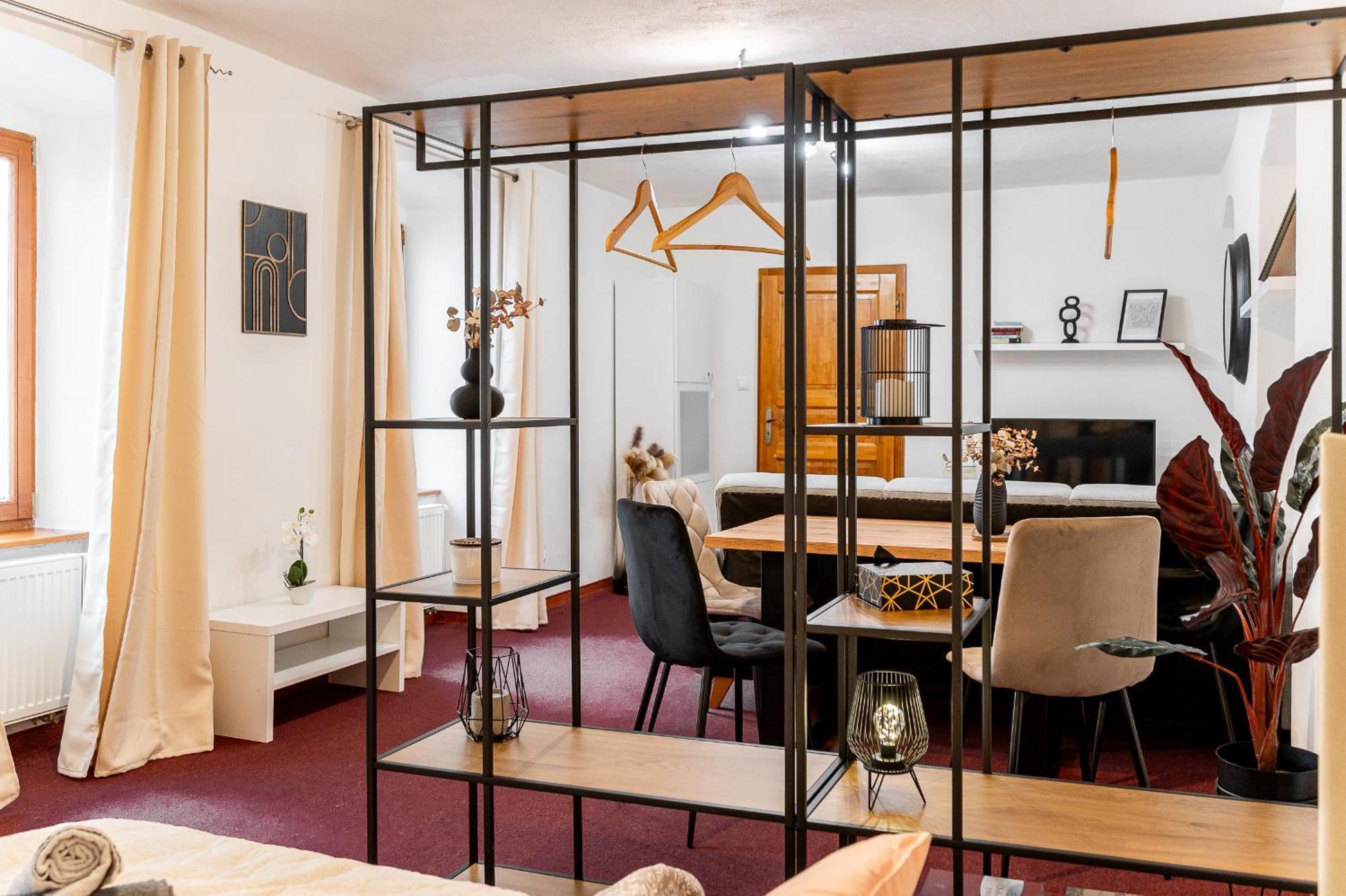 K1 Piatok Sobota Disco Cez Tyzden Tichy Apartman Košice Exteriör bild
