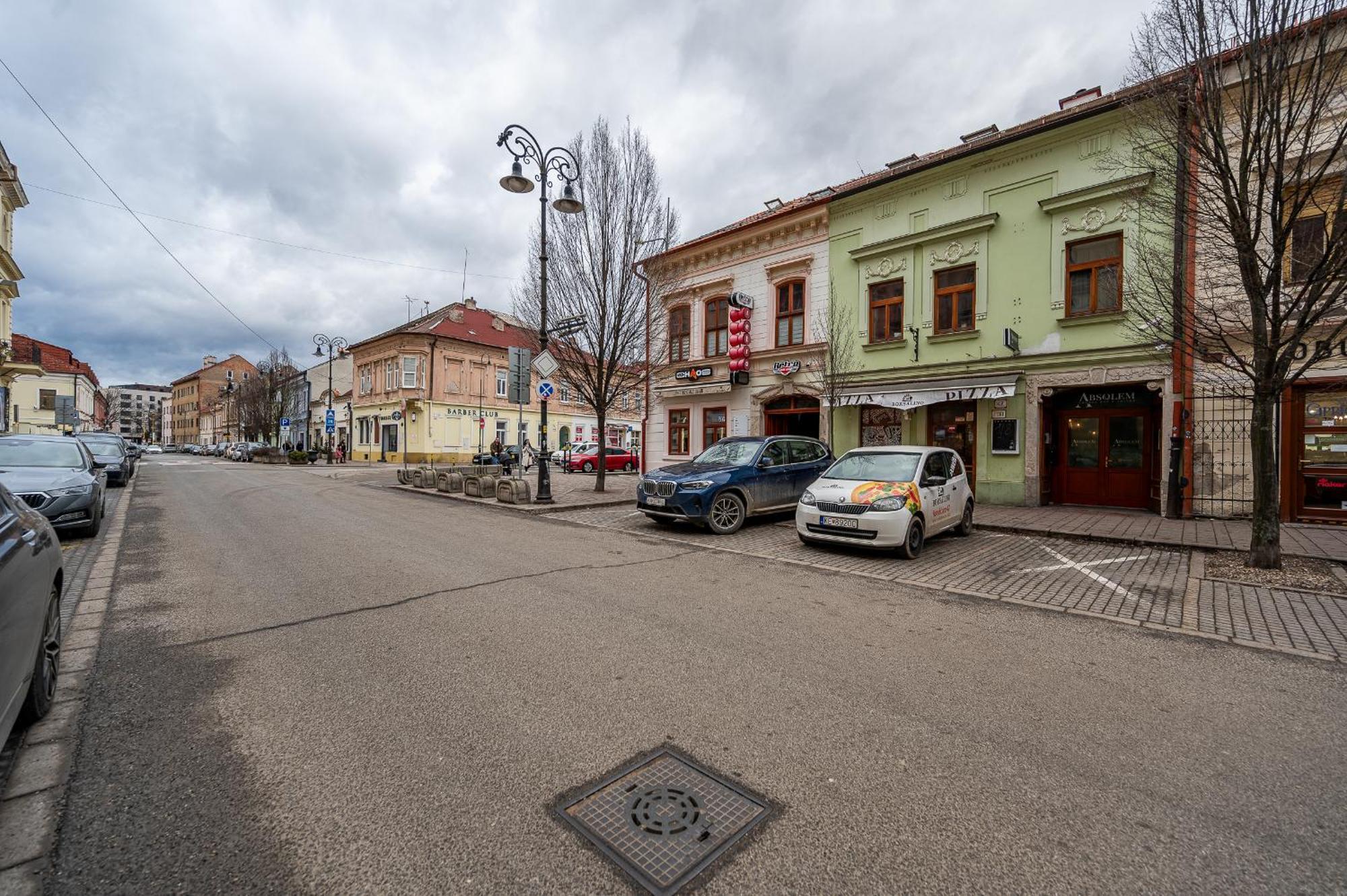 K1 Piatok Sobota Disco Cez Tyzden Tichy Apartman Košice Exteriör bild